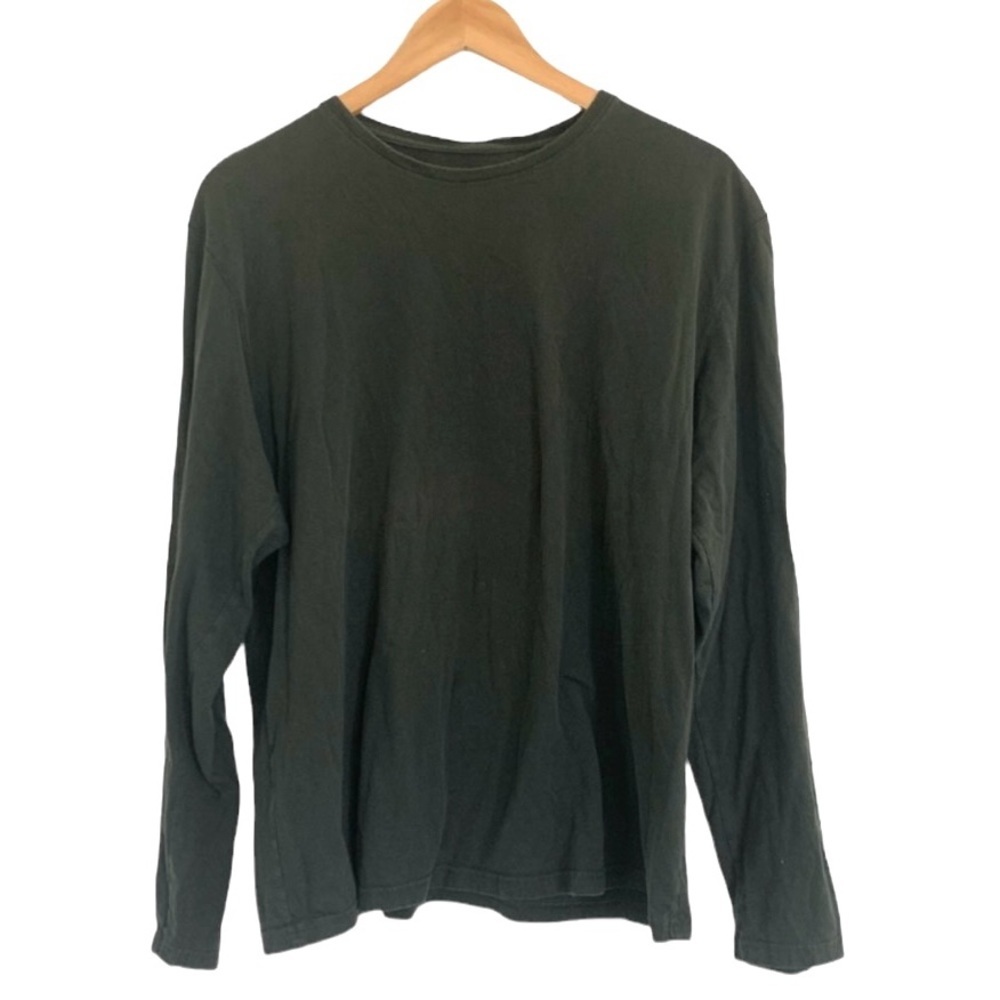 Gap | Green athletic fit long sleeve crewneck t-shirt size large